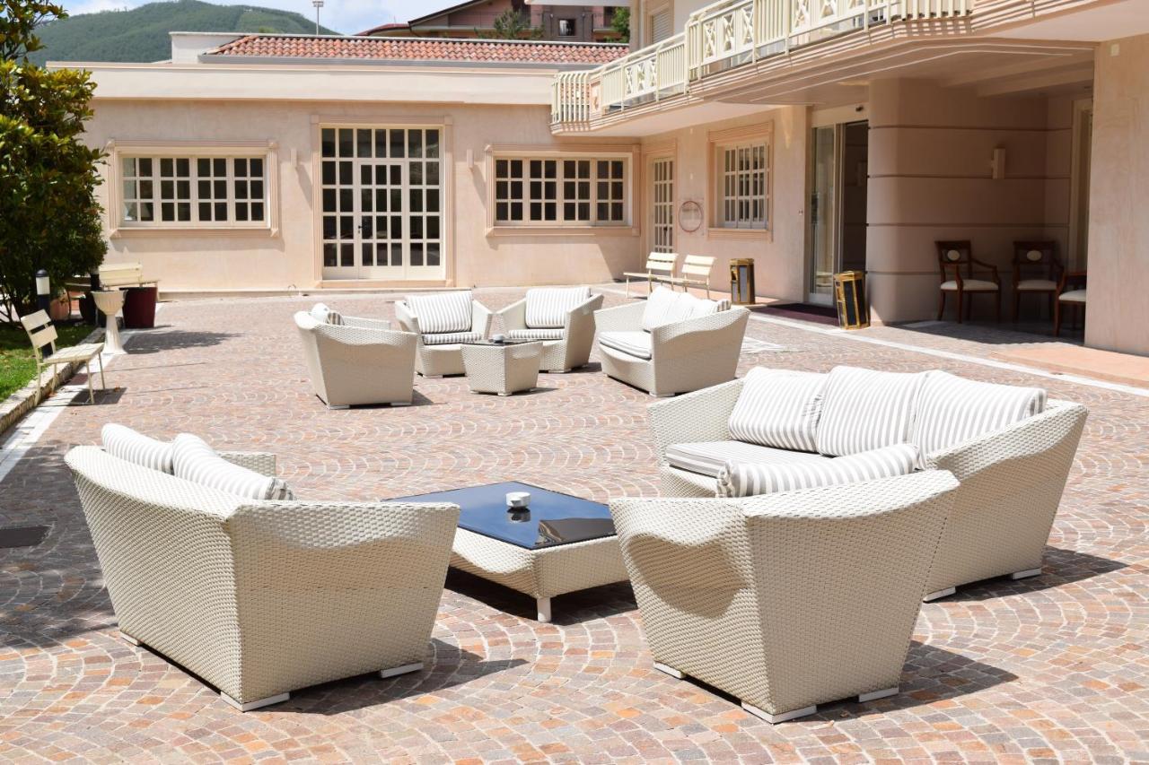 Green Park Hotel Mercogliano Luaran gambar